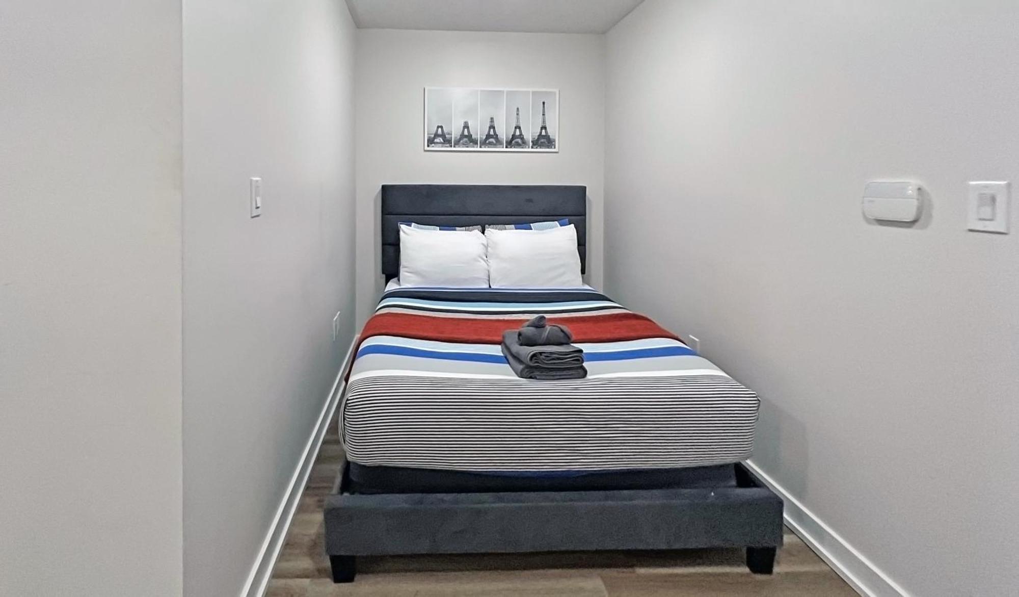Cozy Condo In Downtown Toronto + Free Parking ภายนอก รูปภาพ